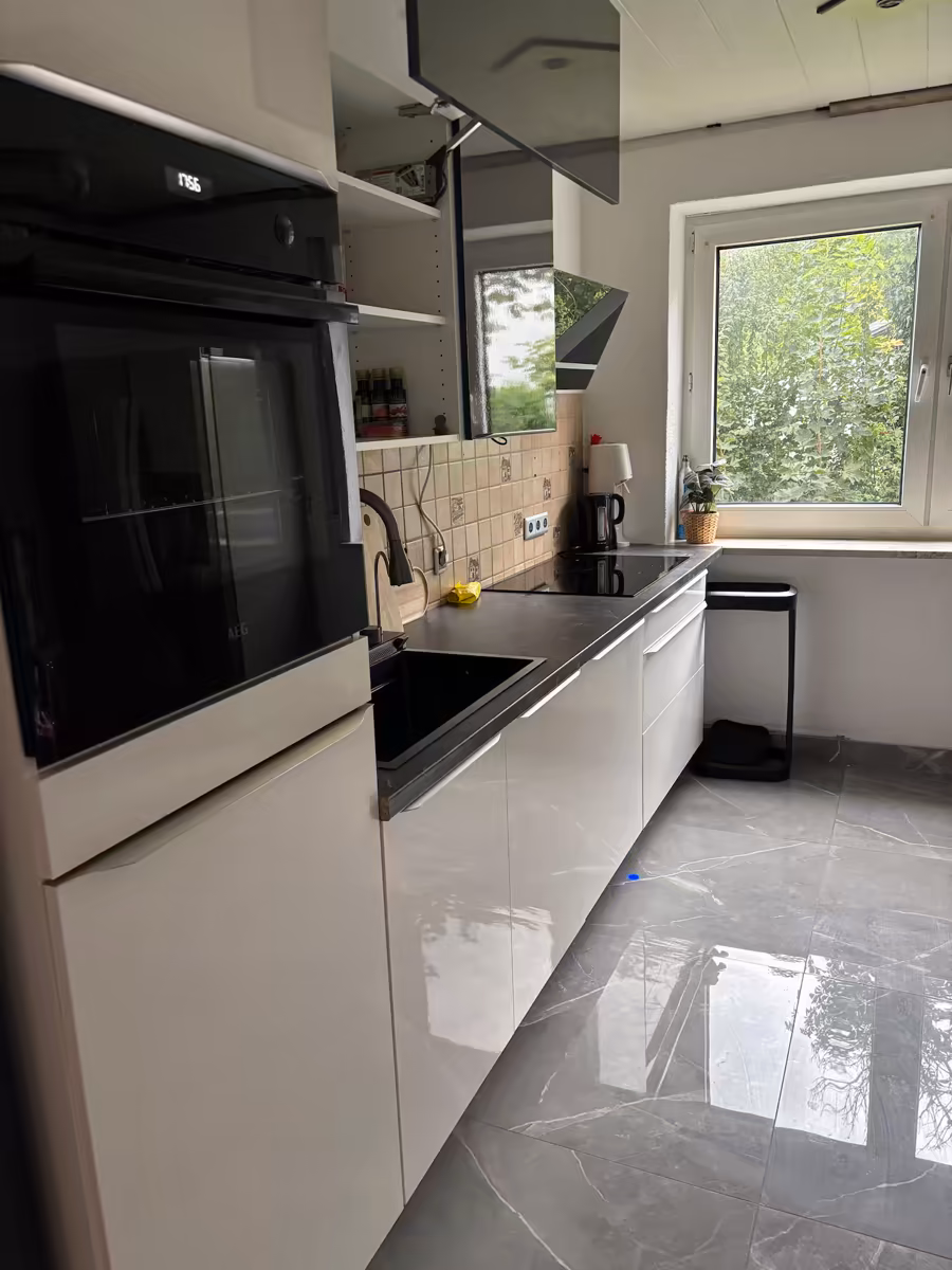 Küche der Ferienwohnung in Nandlstadt